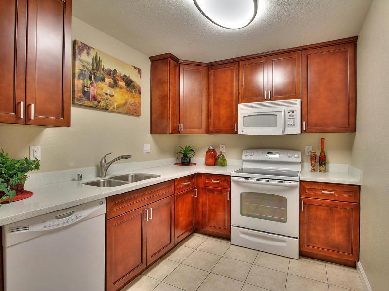 47112 Warm Springs BLVD 127