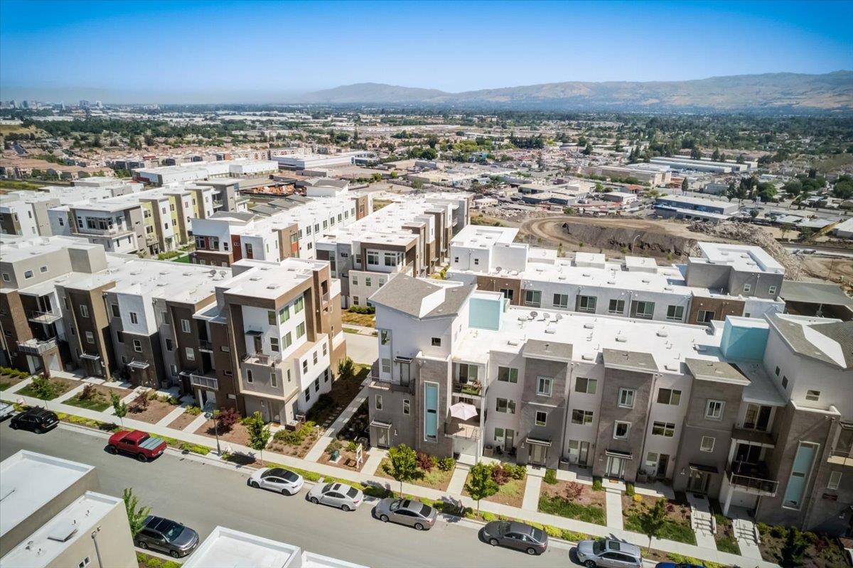 115 Agustin Narvaez Street Unit: 7