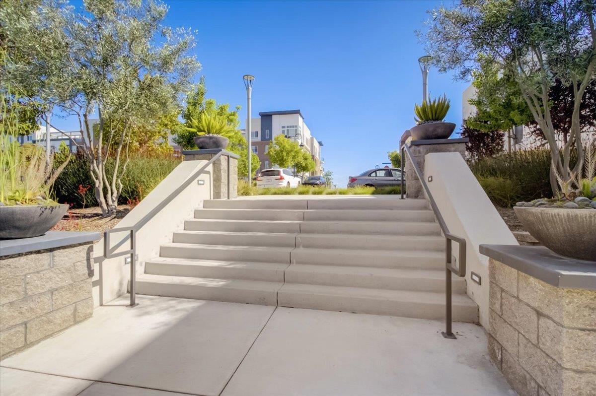 115 Agustin Narvaez Street Unit: 7