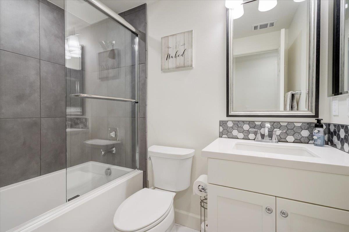 115 Agustin Narvaez Street Unit: 7