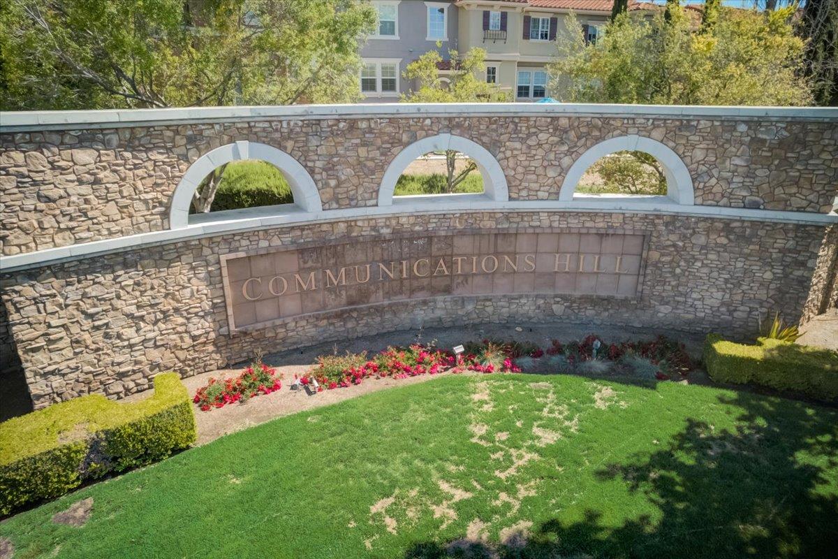 115 Agustin Narvaez Street Unit: 7