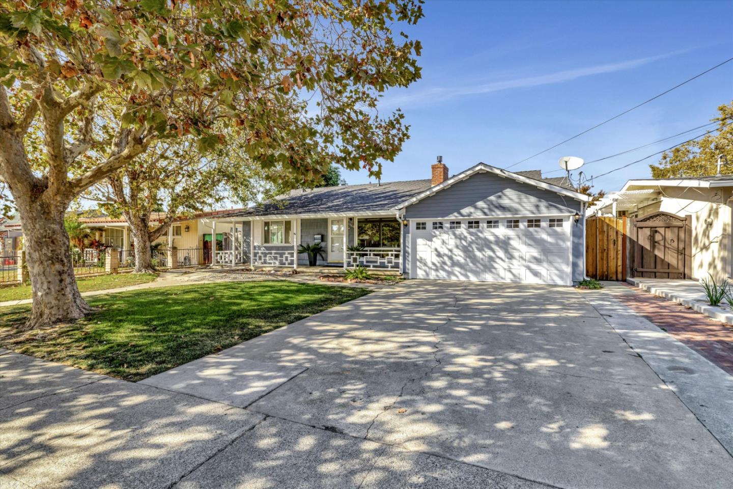 13719 Highwood Drive