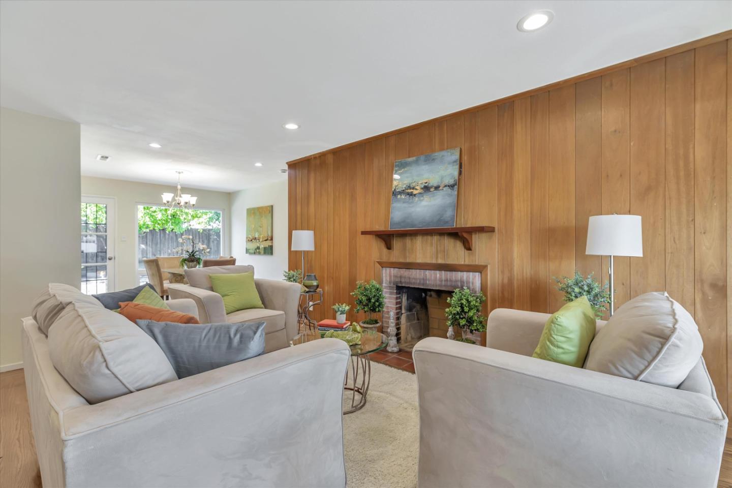 13719 Highwood Drive