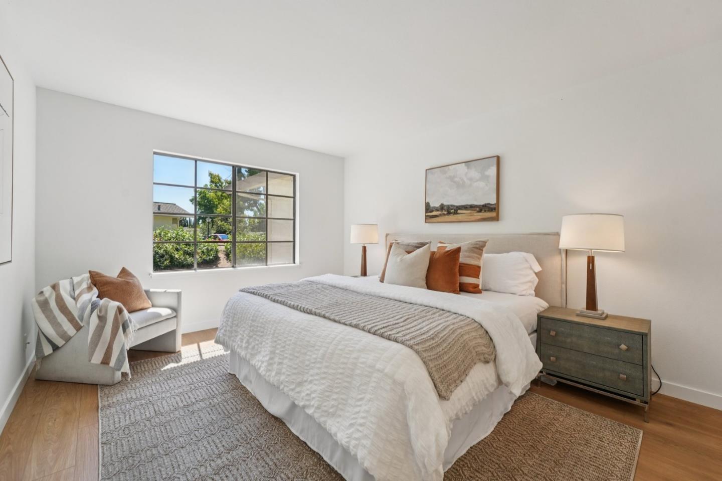 5286 Cribari Heights