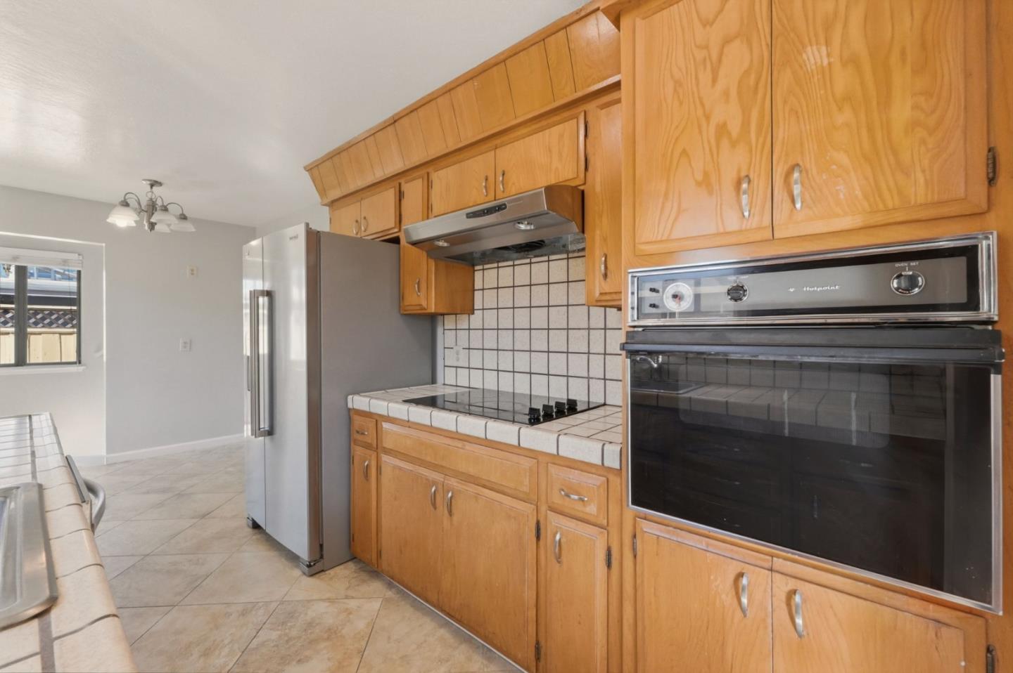 1846 Los Padres Boulevard