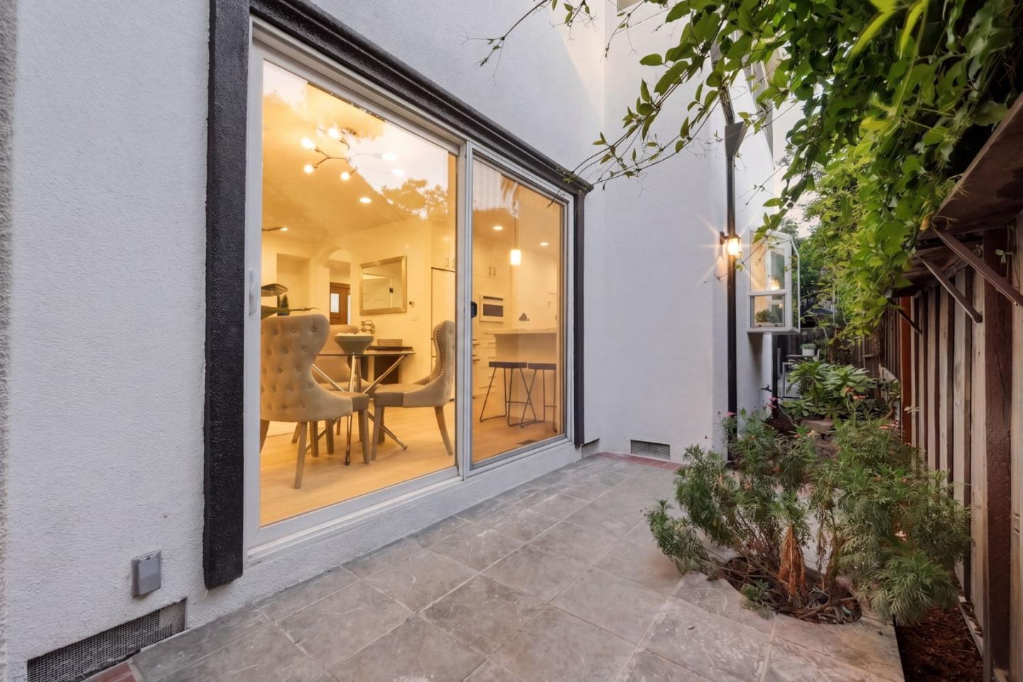 401 Carroll Street