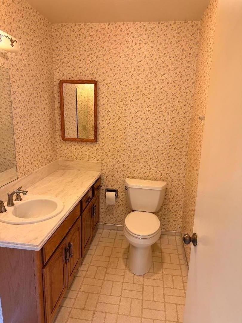 1031 Mount Darwin Drive