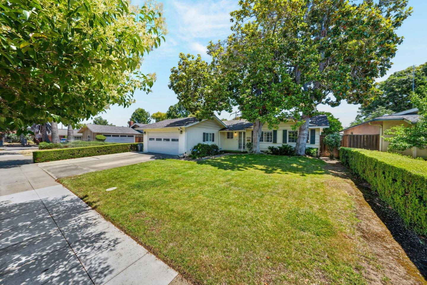 1668 Cassiar Drive