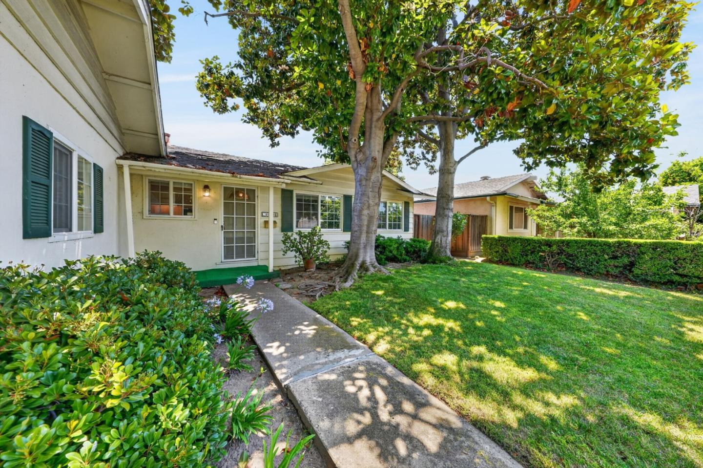 1668 Cassiar Drive