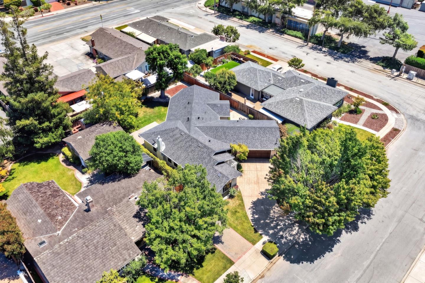 1490 Santa Inez DR