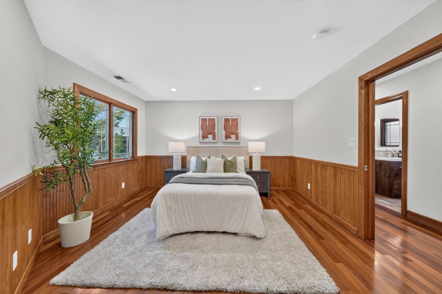 1490 Santa Inez DR