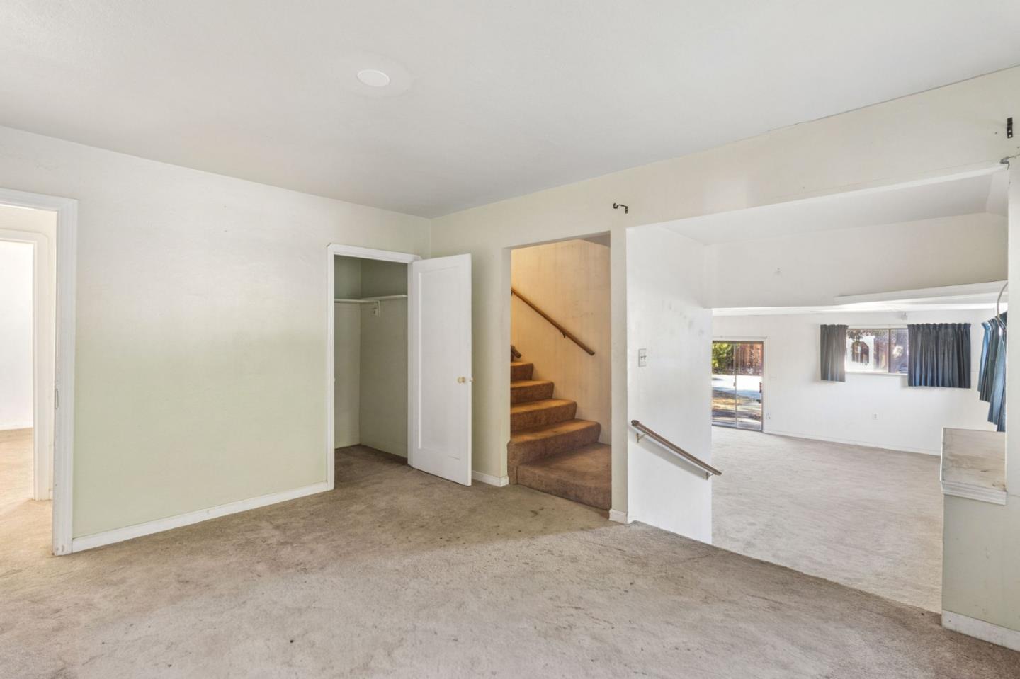 1551 Walters AVE
