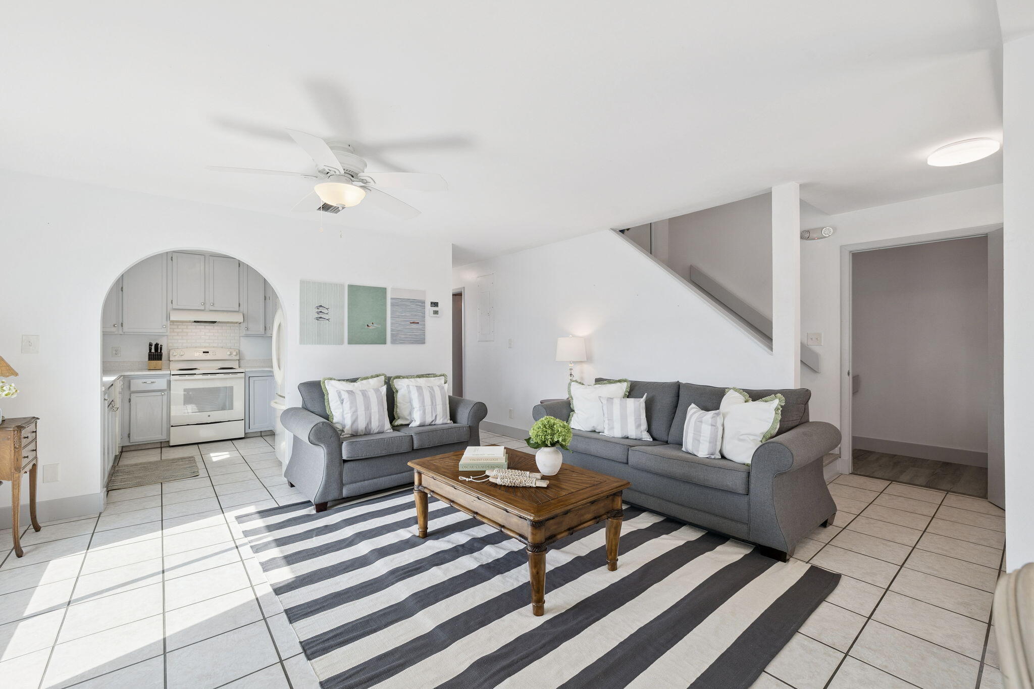 448 W Park Place Avenue UNIT A2