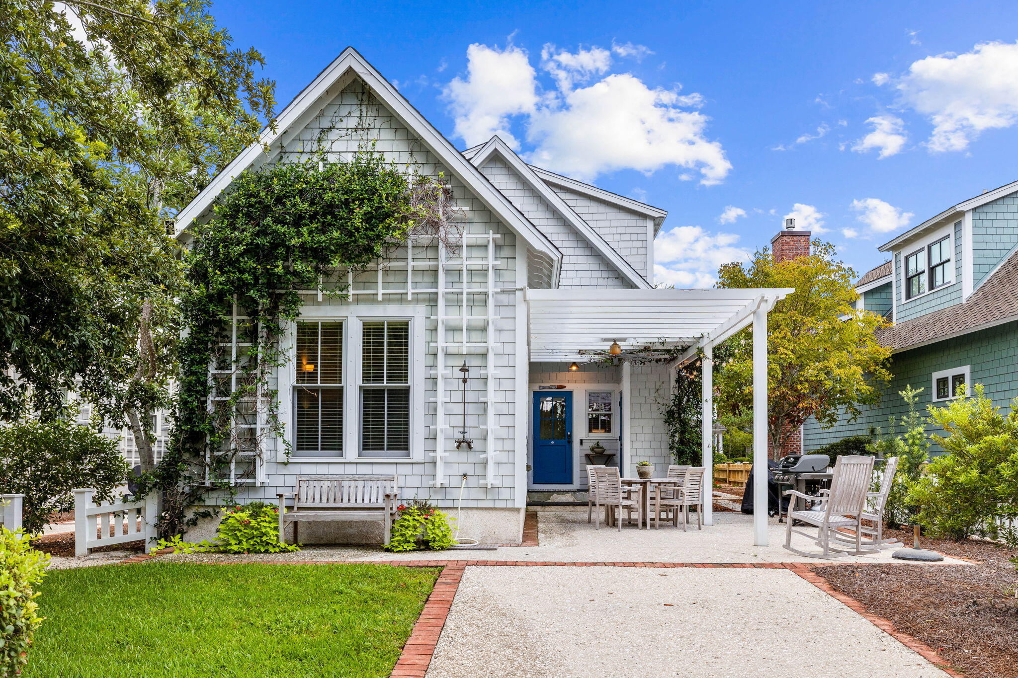 253 Salt Box Lane