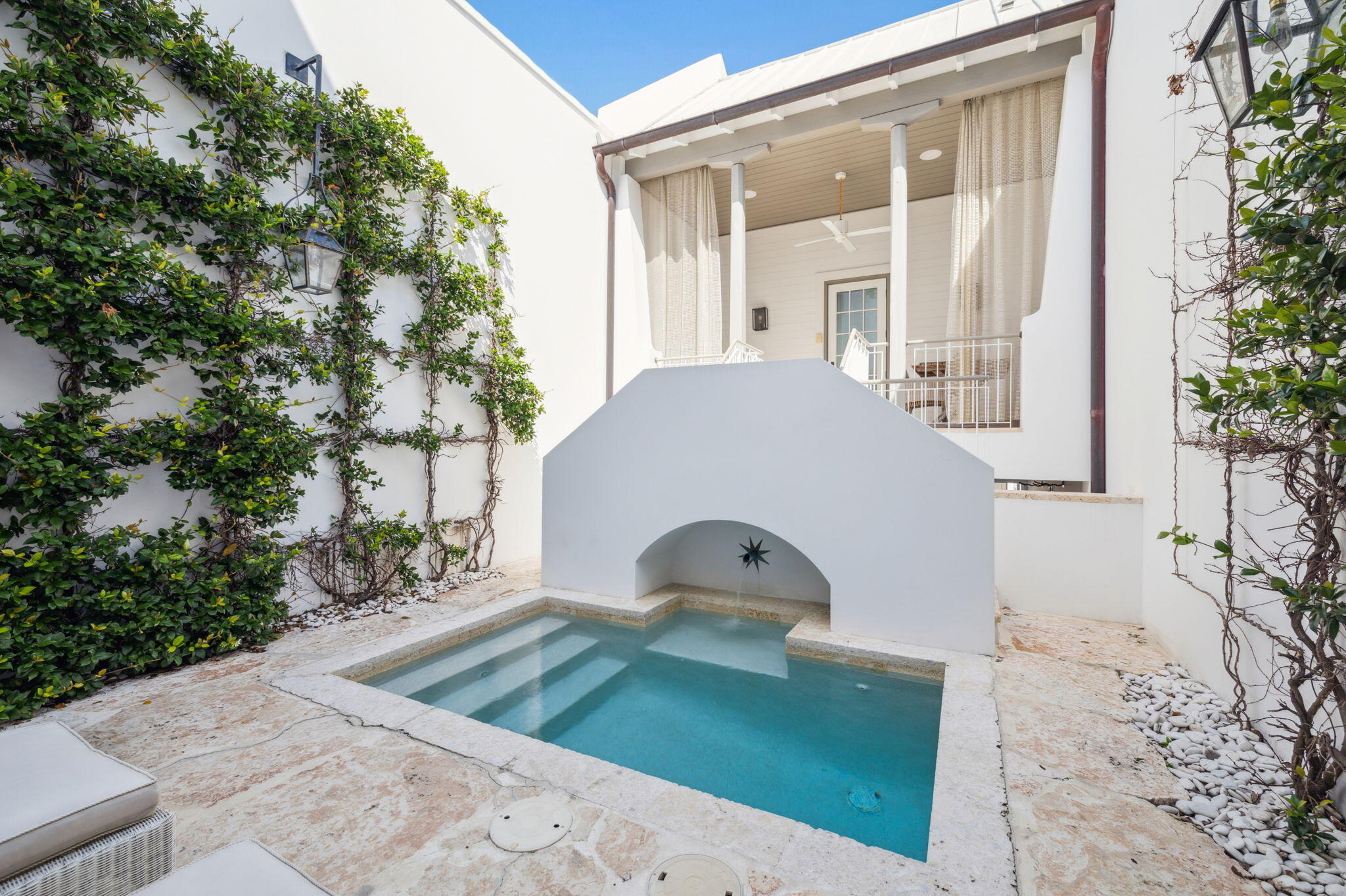 132 Somerset Street Street, P2