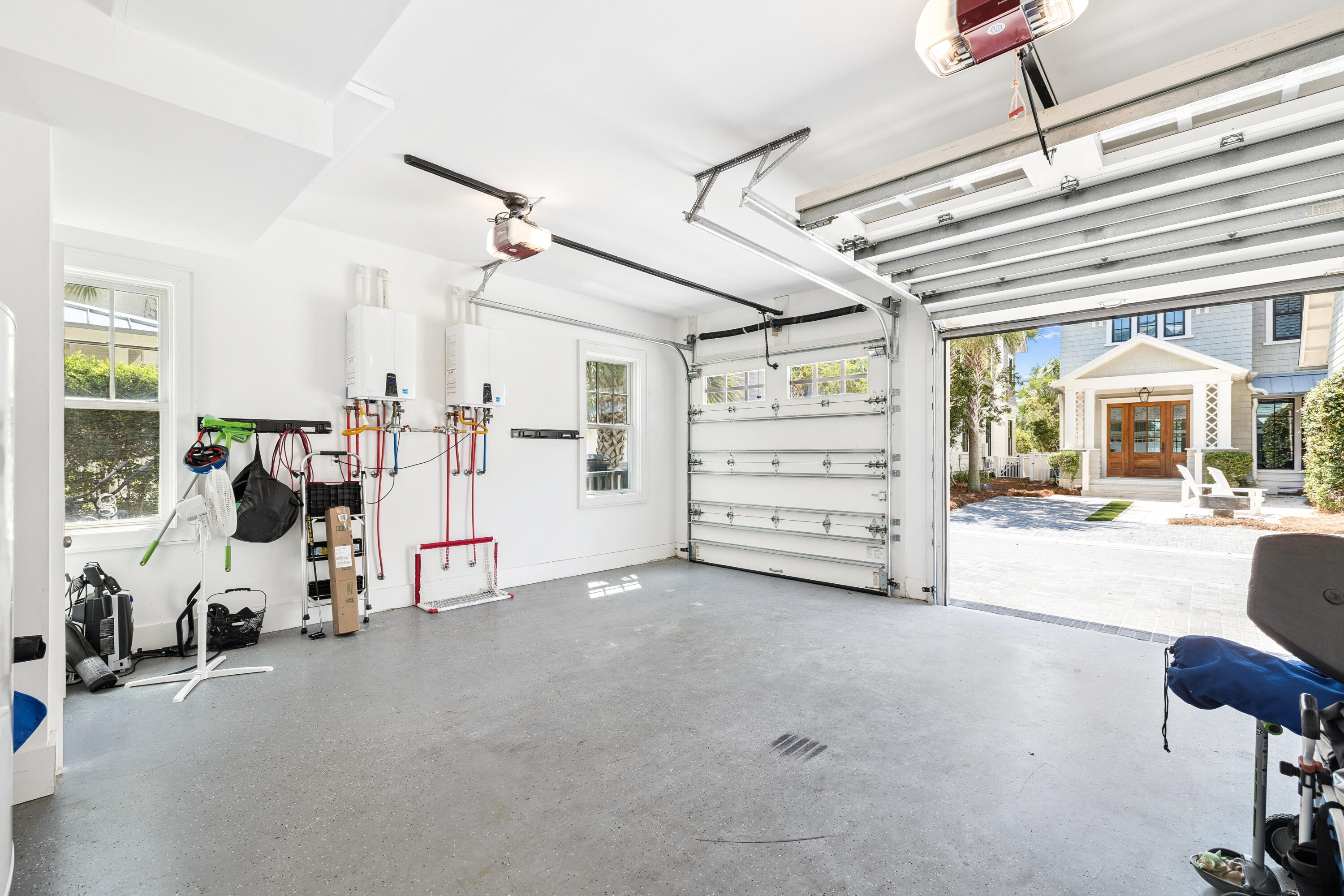 27 Compass Rose Way