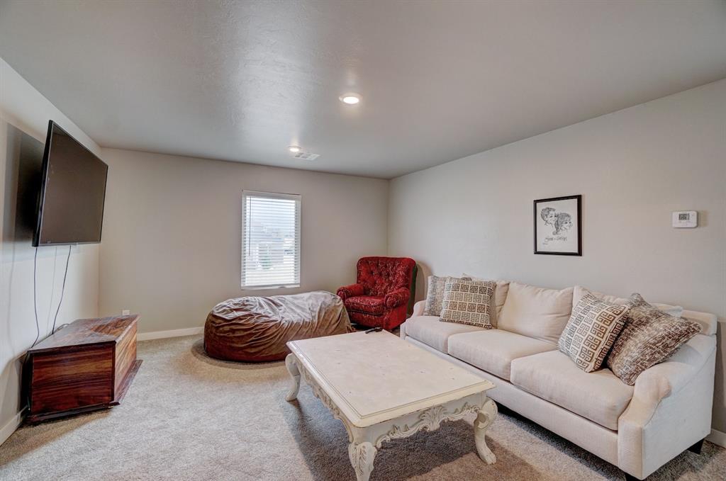 18205 Chisholm Creek Farm Lane