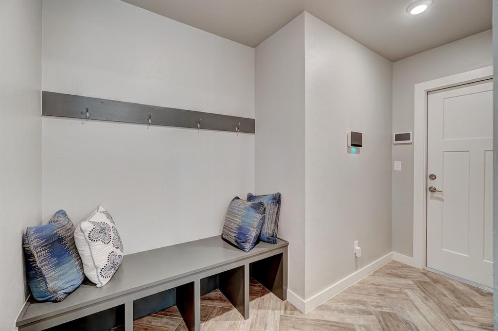 18205 Chisholm Creek Farm Lane