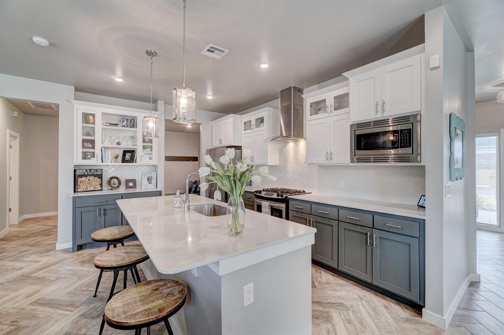 18205 Chisholm Creek Farm Lane