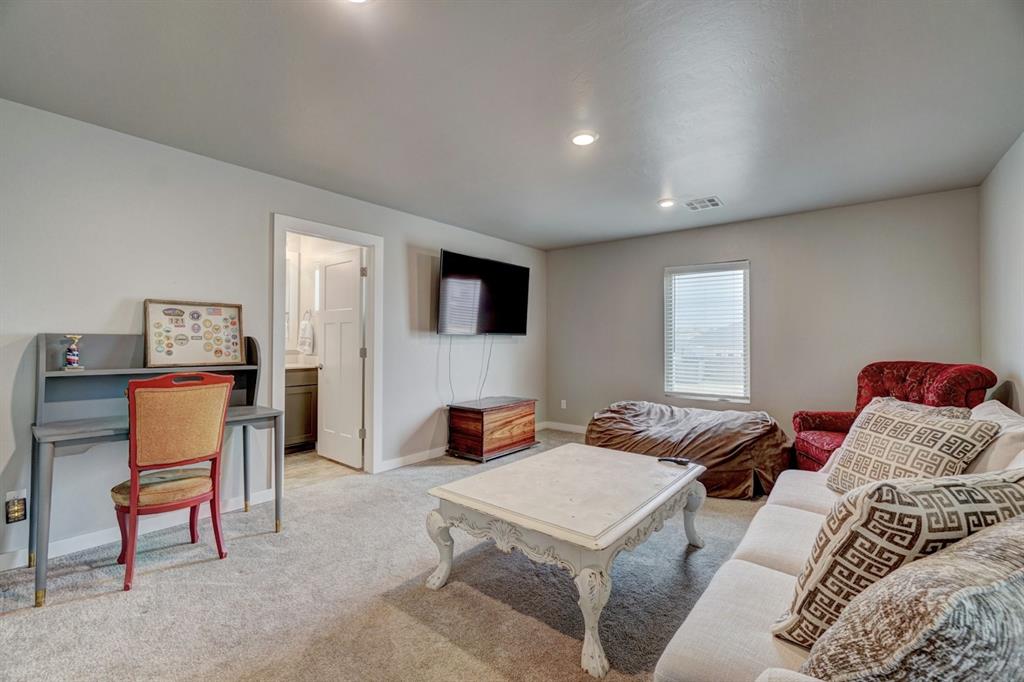 18205 Chisholm Creek Farm Lane