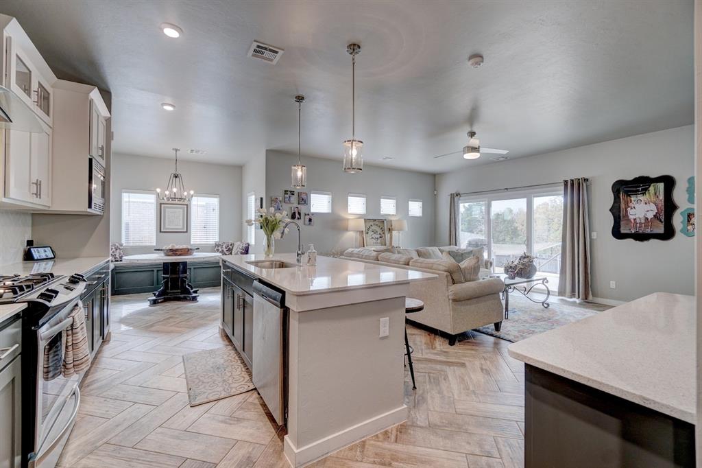 18205 Chisholm Creek Farm Lane