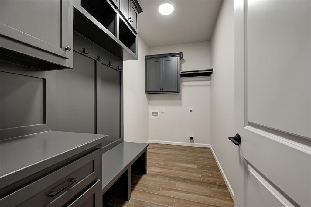 11421 White Tail Ridge