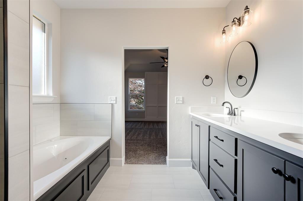 11421 White Tail Ridge