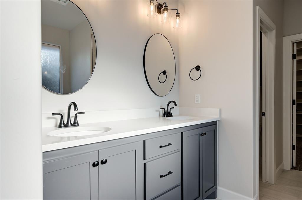 11421 White Tail Ridge