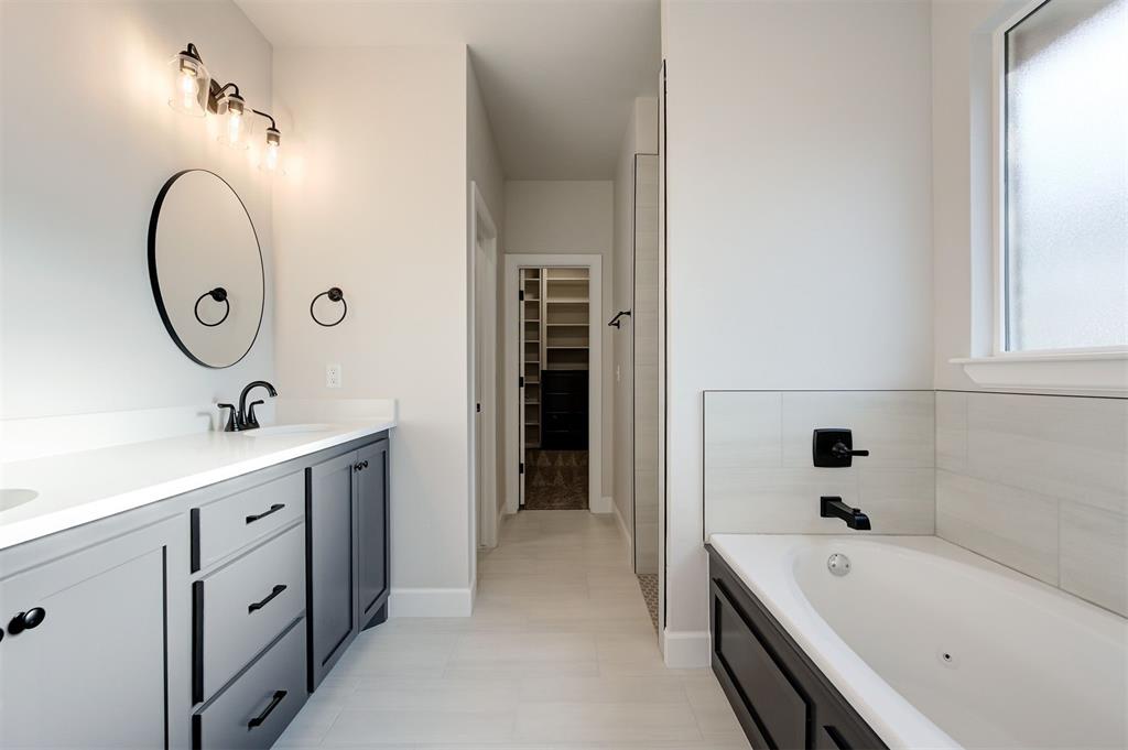 11421 White Tail Ridge