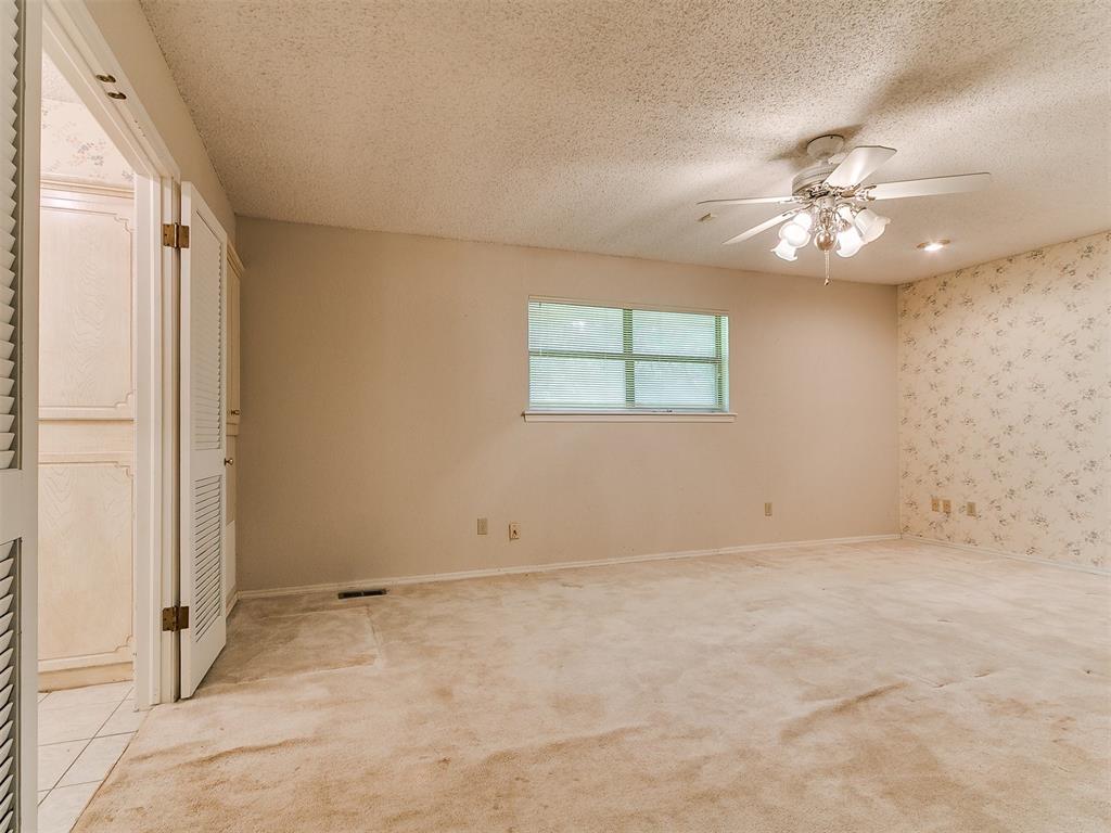 1912 Nighthawk Drive