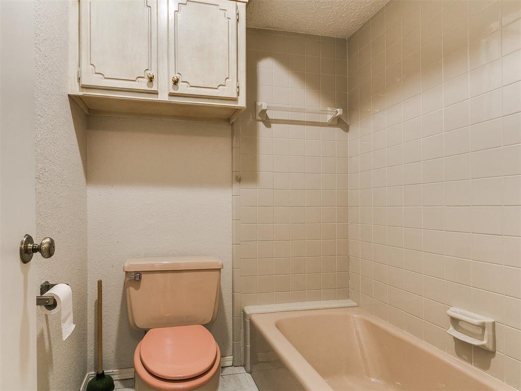 1912 Nighthawk Drive