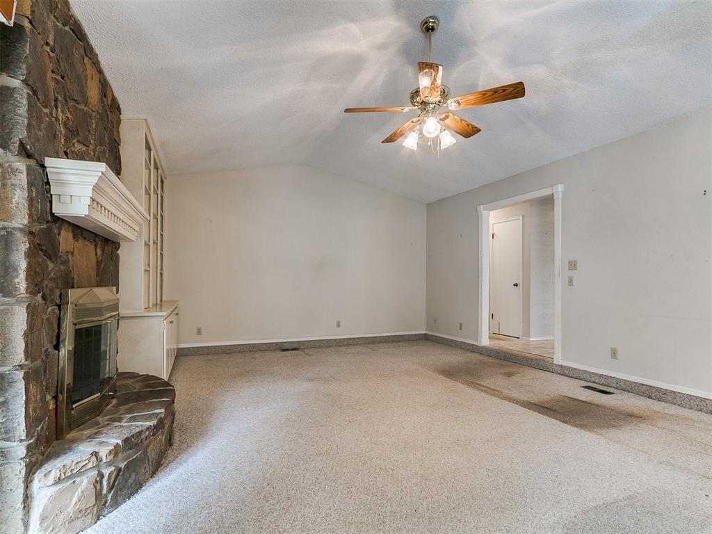 1912 Nighthawk Drive