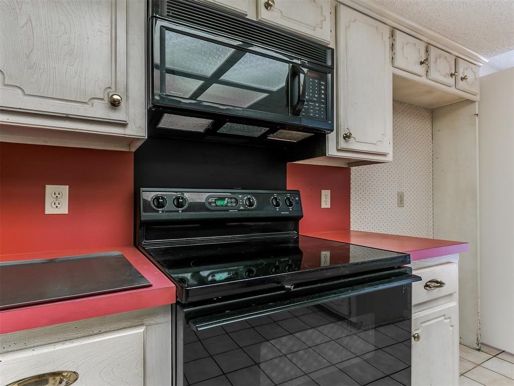 1912 Nighthawk Drive