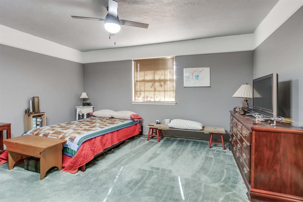 1421 Pheasant Run Court