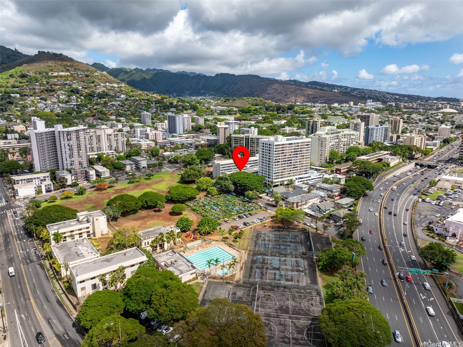 1531 Makiki Street 406