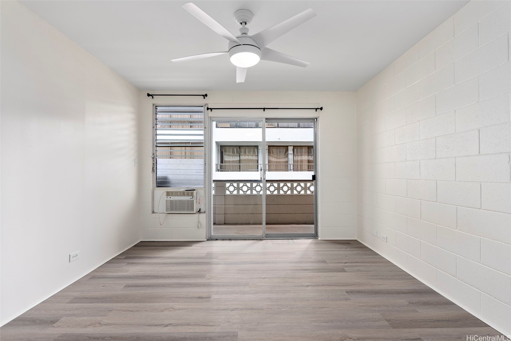 1531 Makiki Street 406