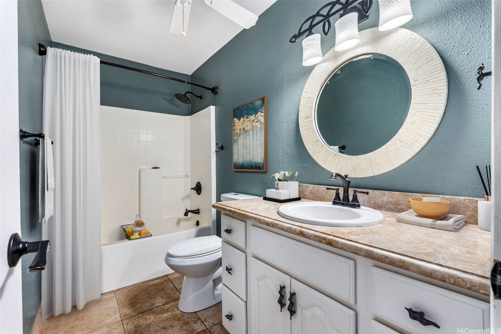 92-1137 Makamai Loop