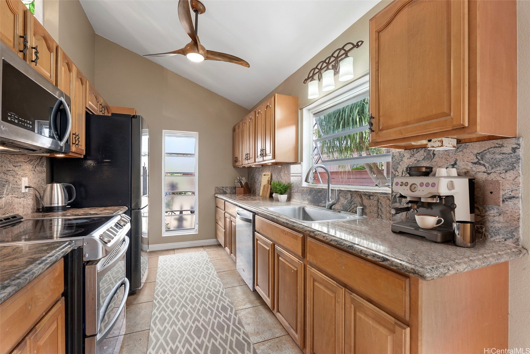 92-1137 Makamai Loop