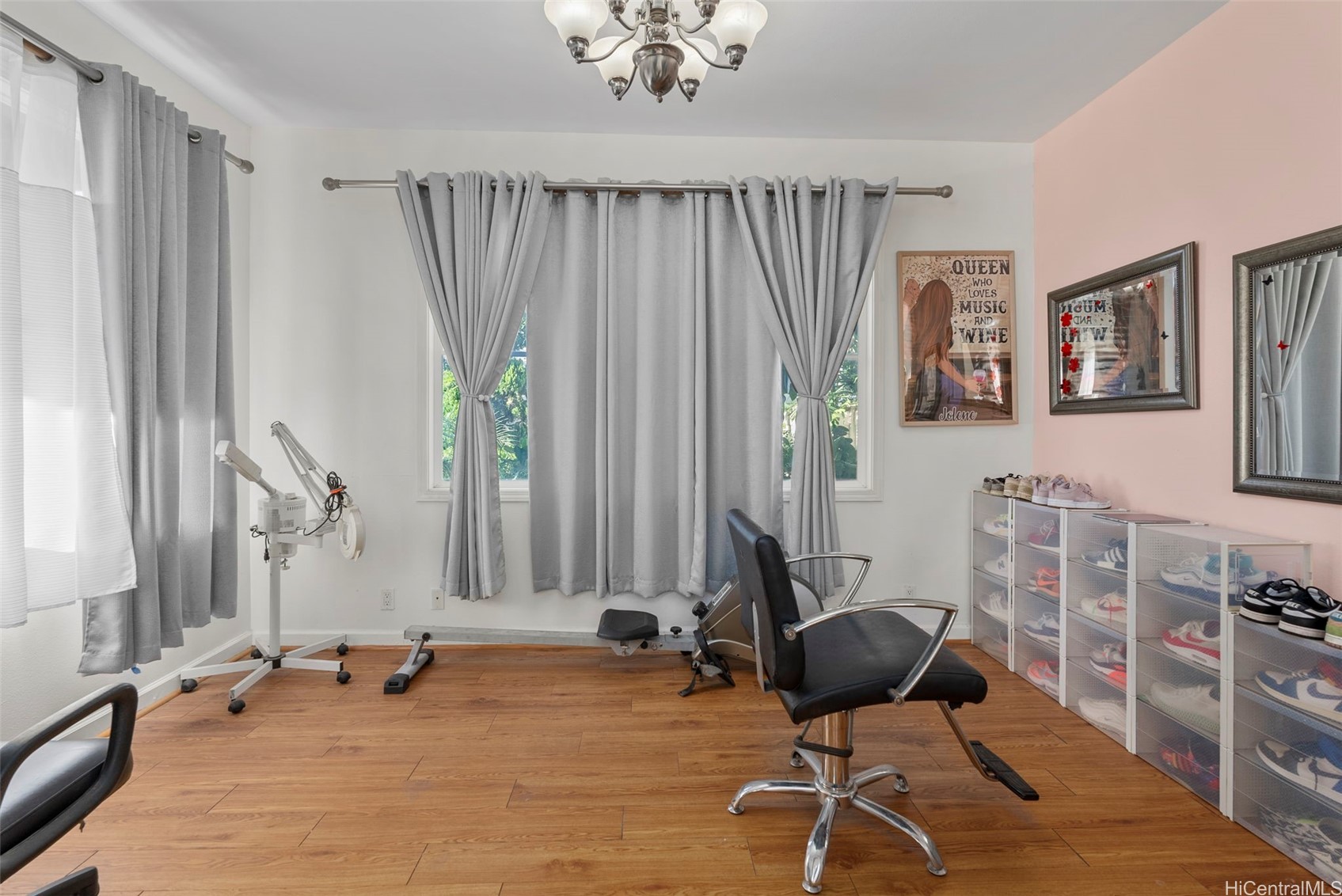 91-1069 Makaike Street