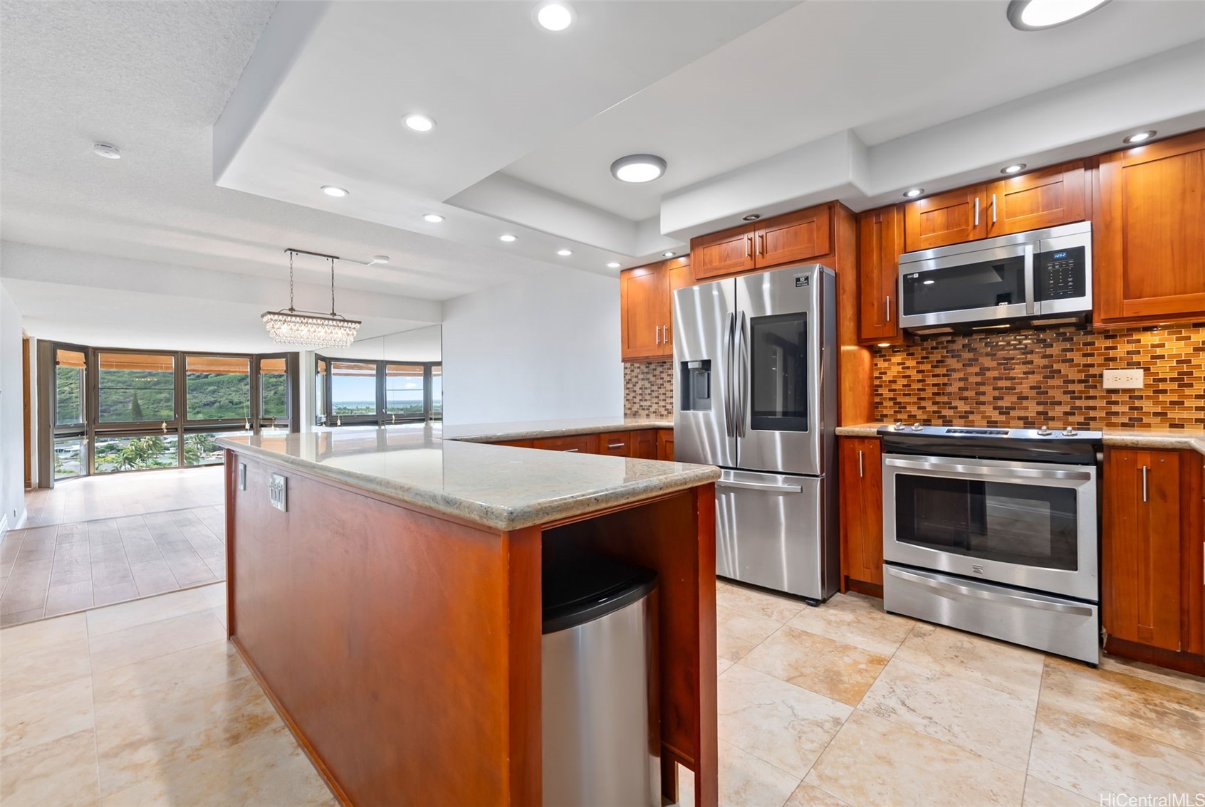 501 Hahaione Street 10J