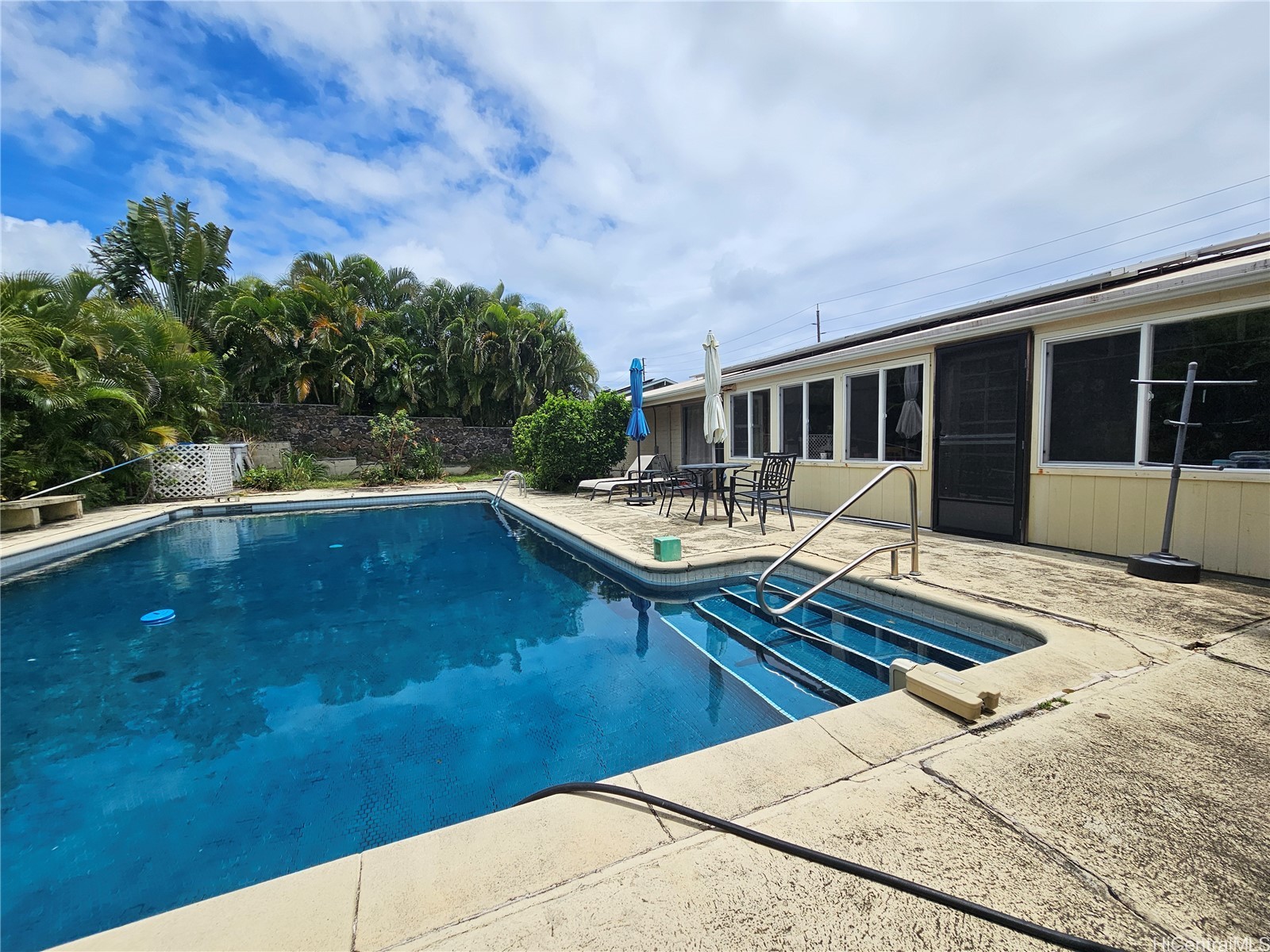 315 Iliaina Street