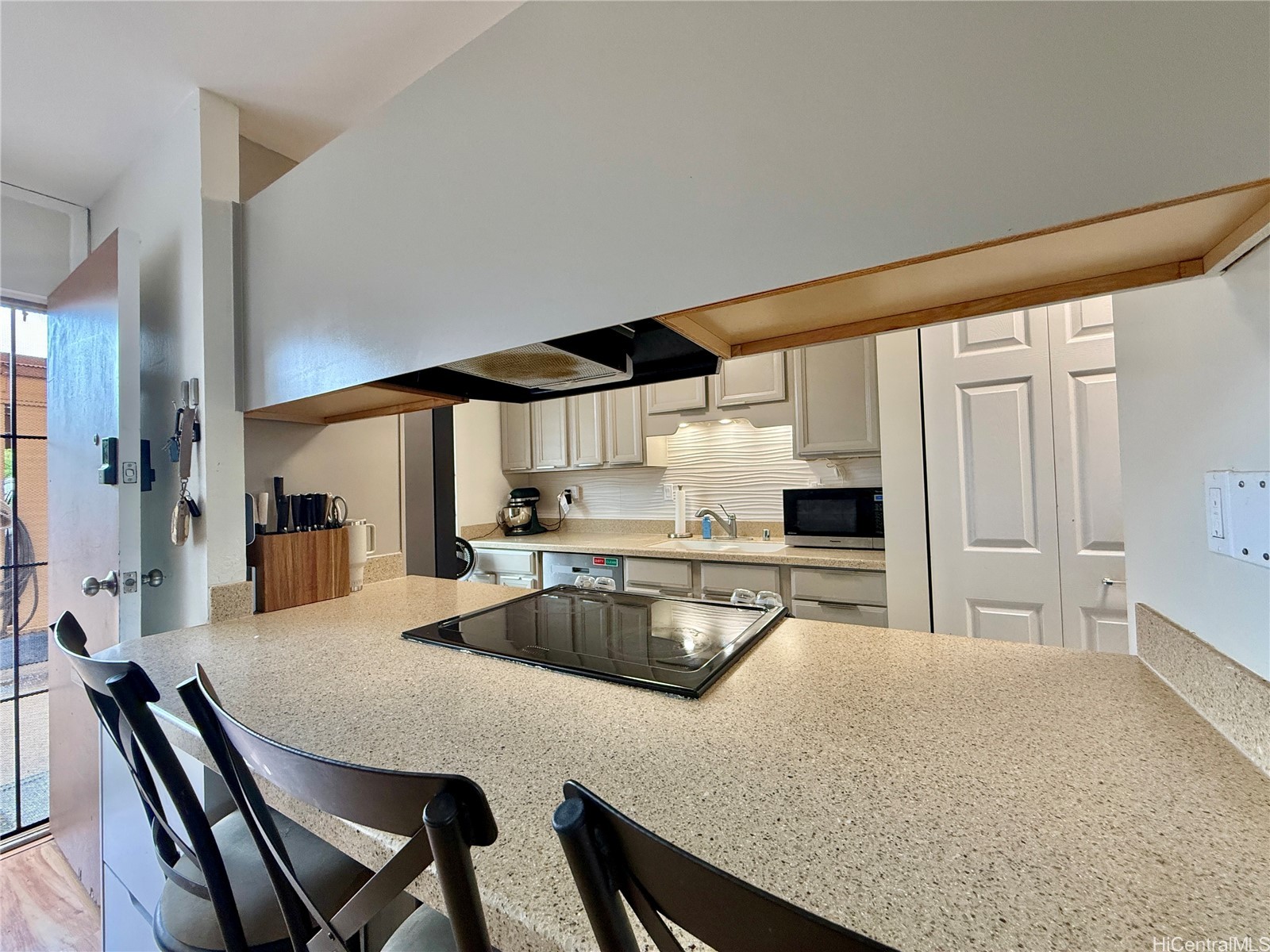 94-333 Anania Drive 30