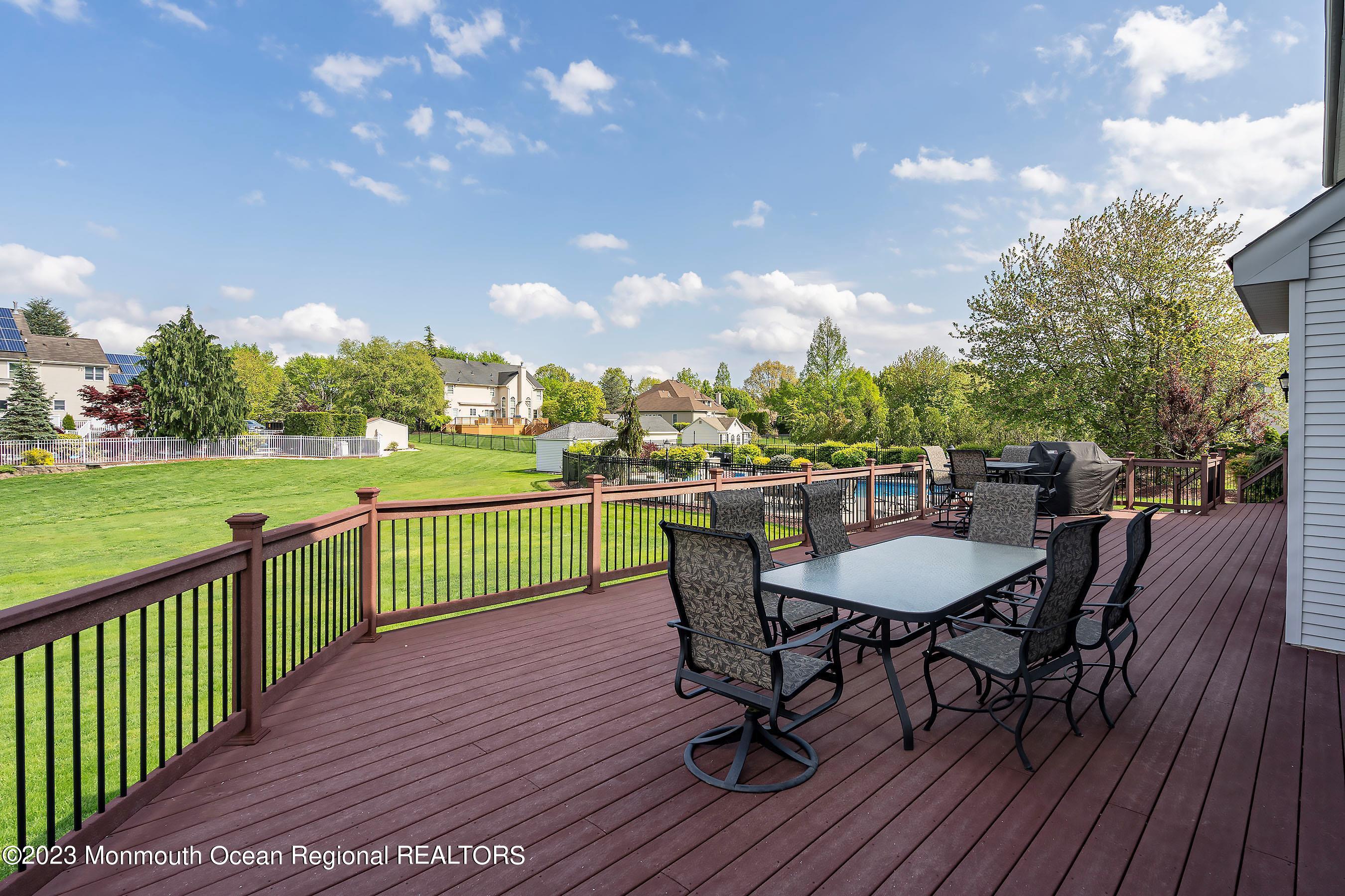 7 Molly Pitcher Drive