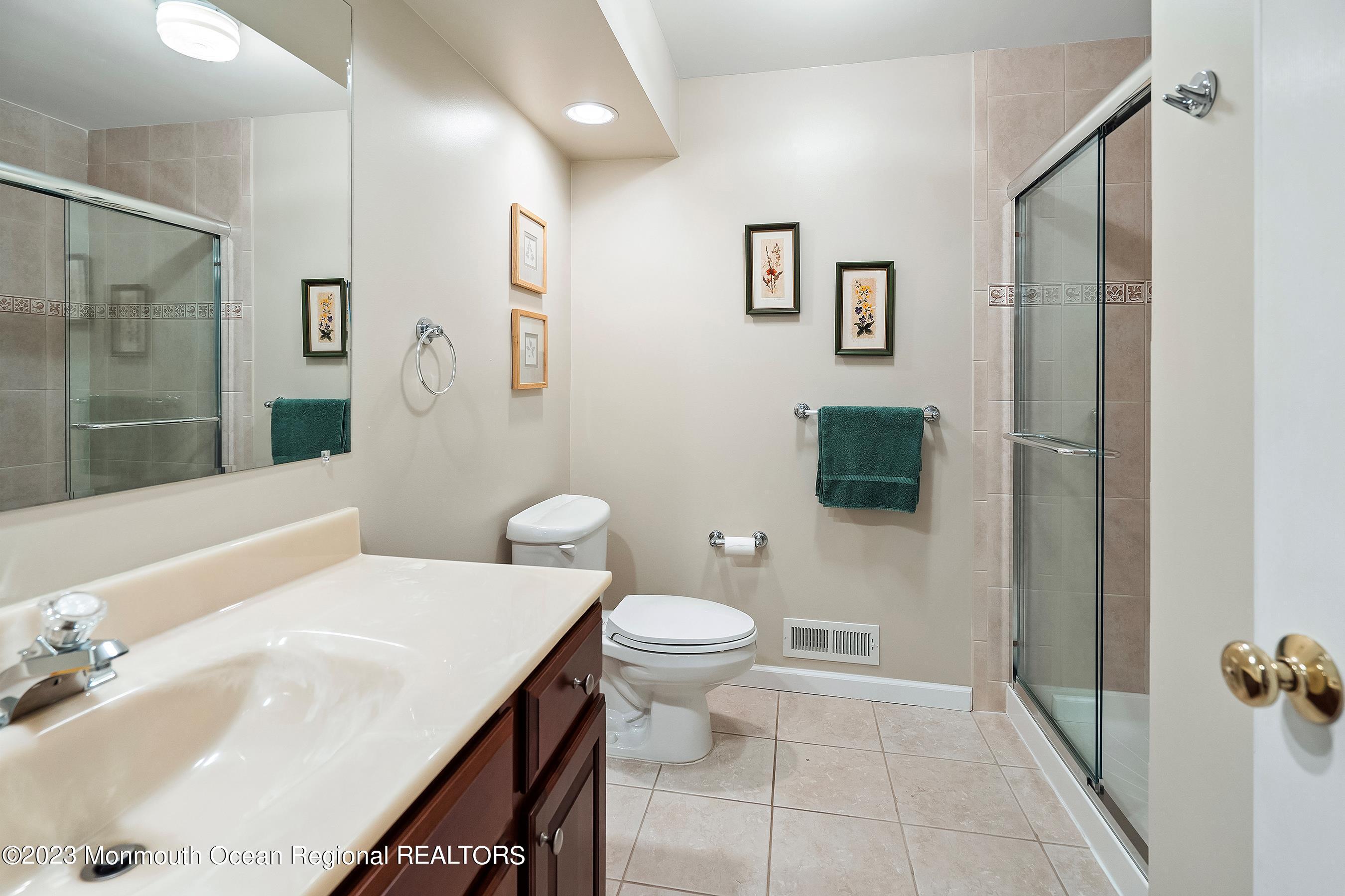 7 Molly Pitcher Drive