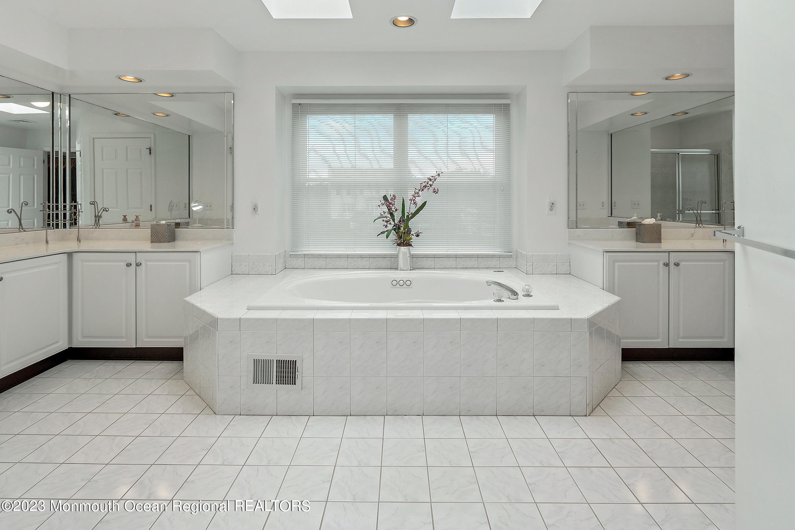 7 Molly Pitcher Drive