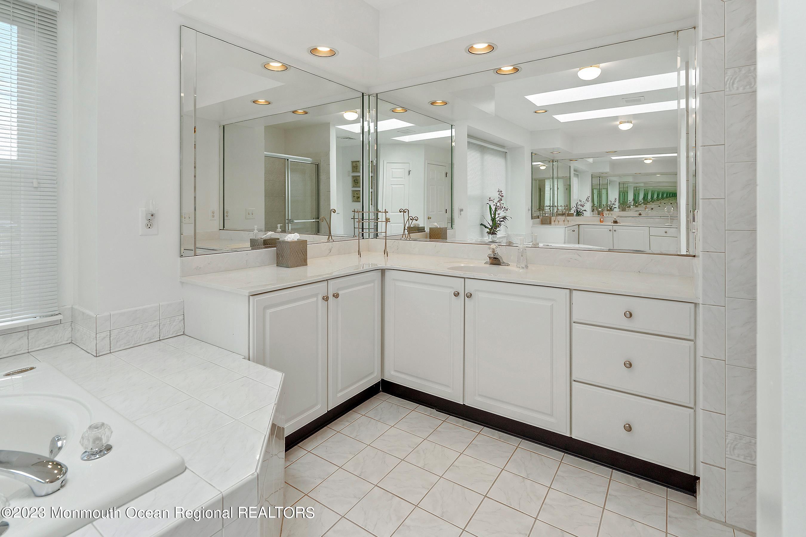 7 Molly Pitcher Drive