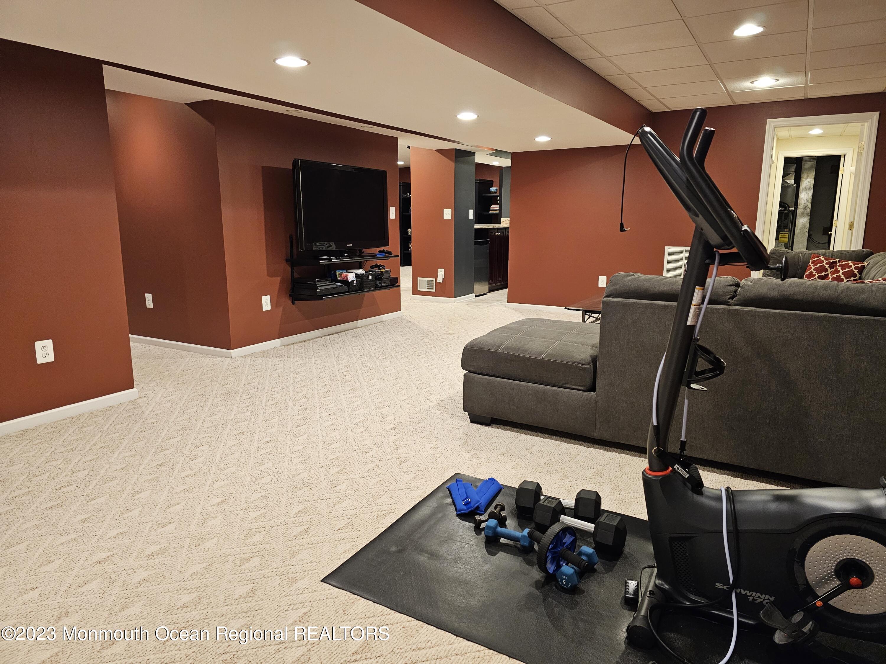 7 Molly Pitcher Drive
