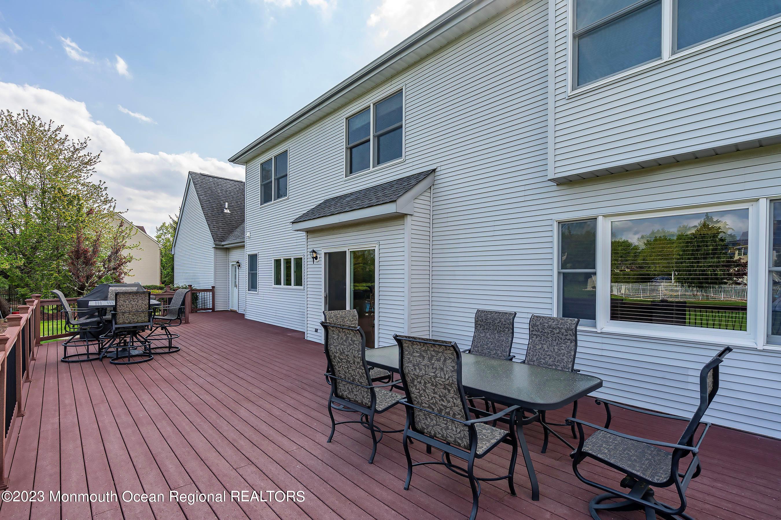 7 Molly Pitcher Drive