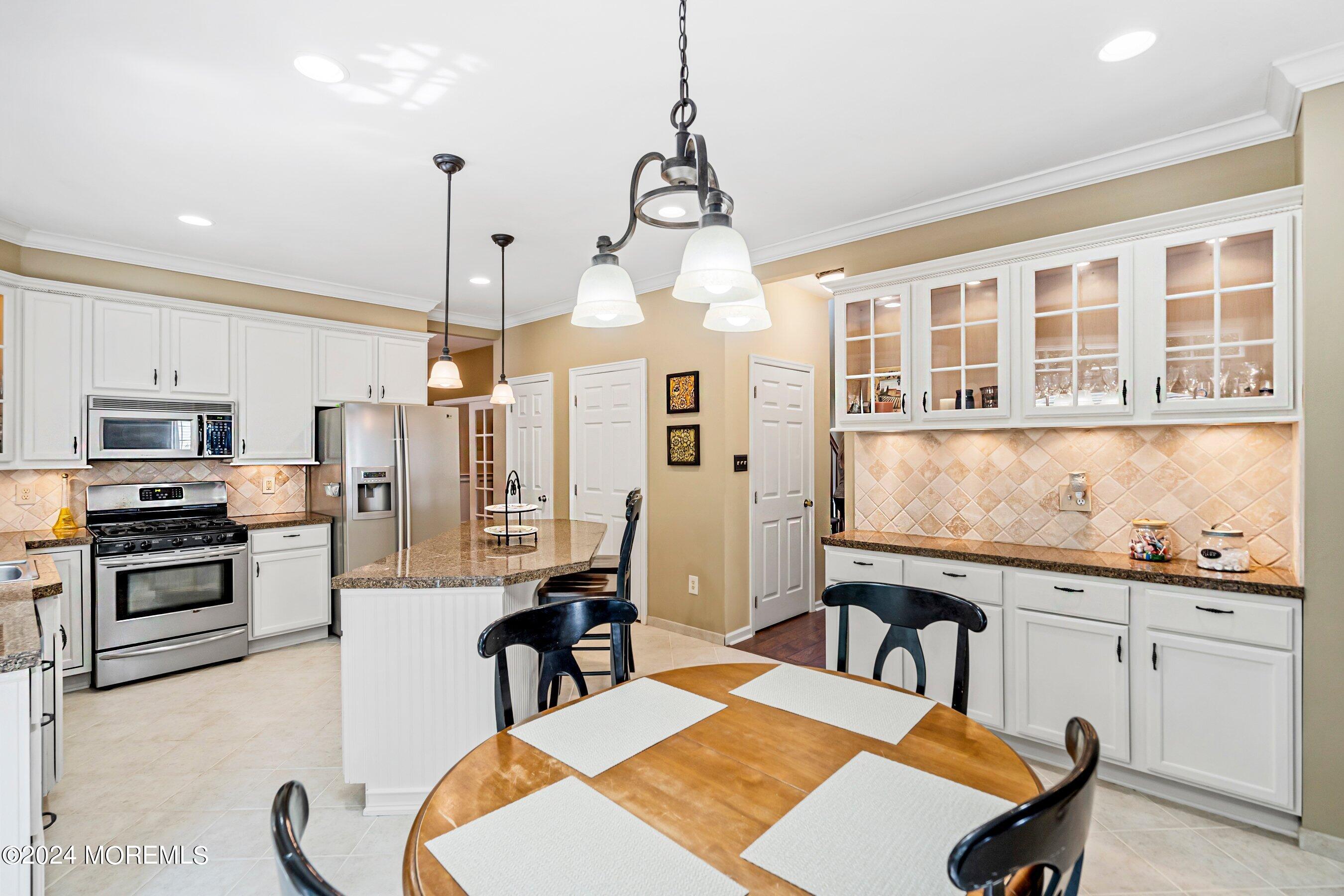 8 Gristmill Road