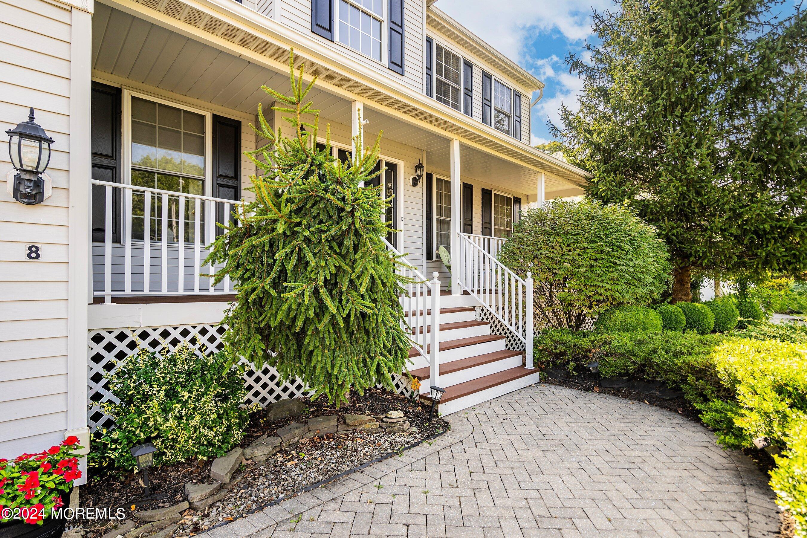 8 Gristmill Road